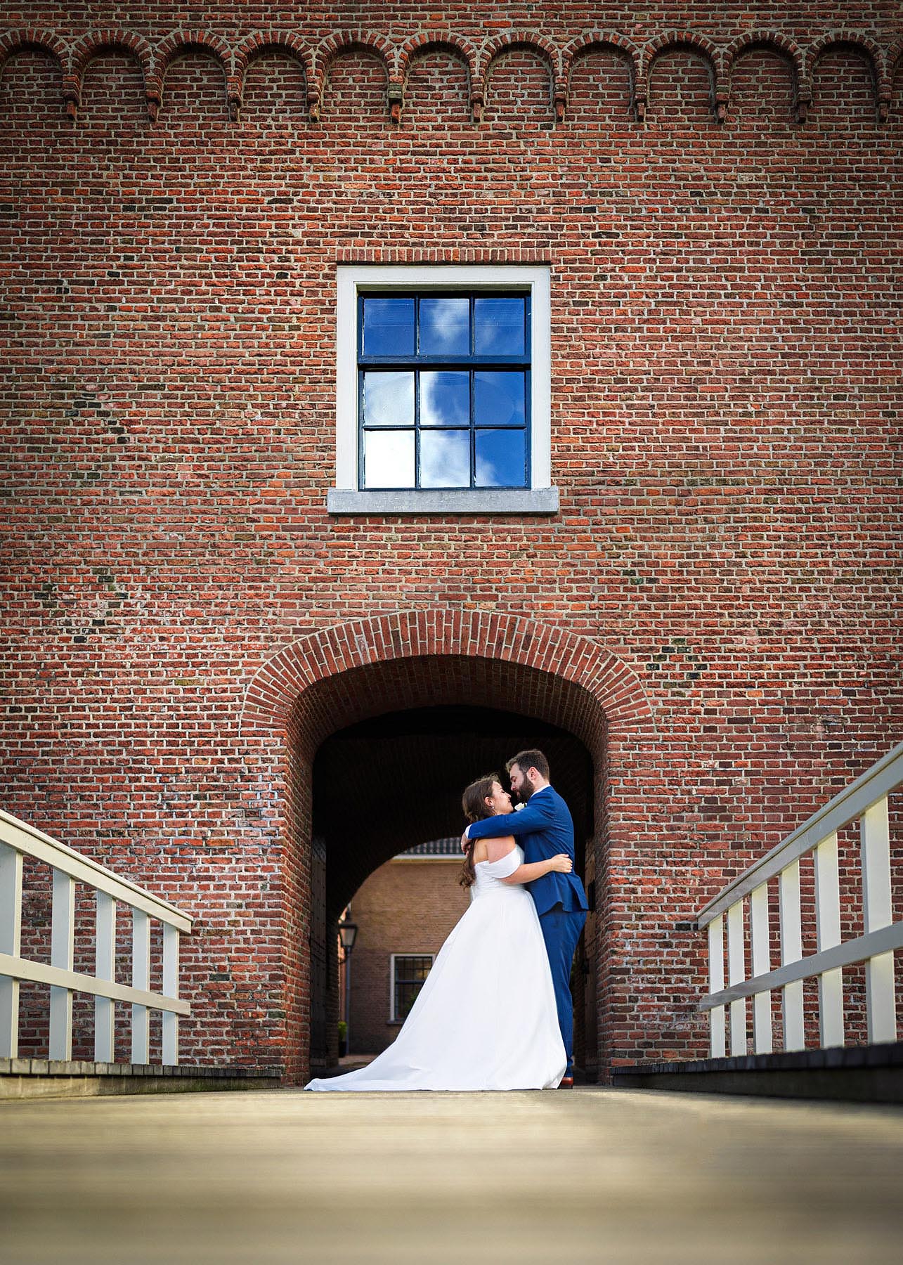 Running bride