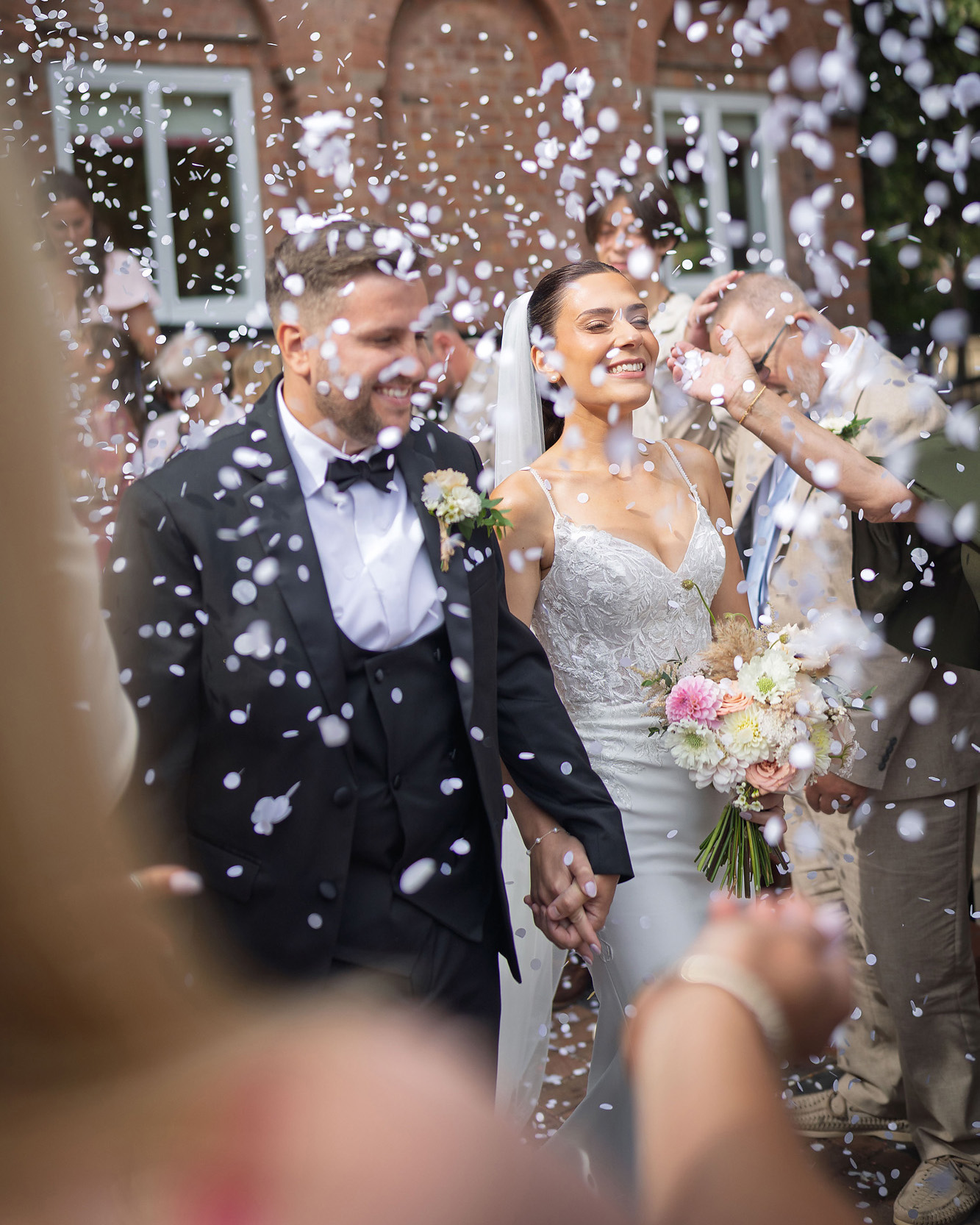 Confetti exit